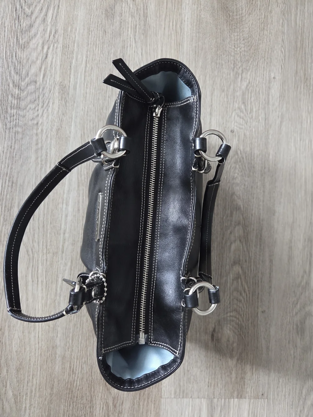 Y2K Coach Gallery East West Tote F15147 Black Leather Multi Pocket Work Bag.